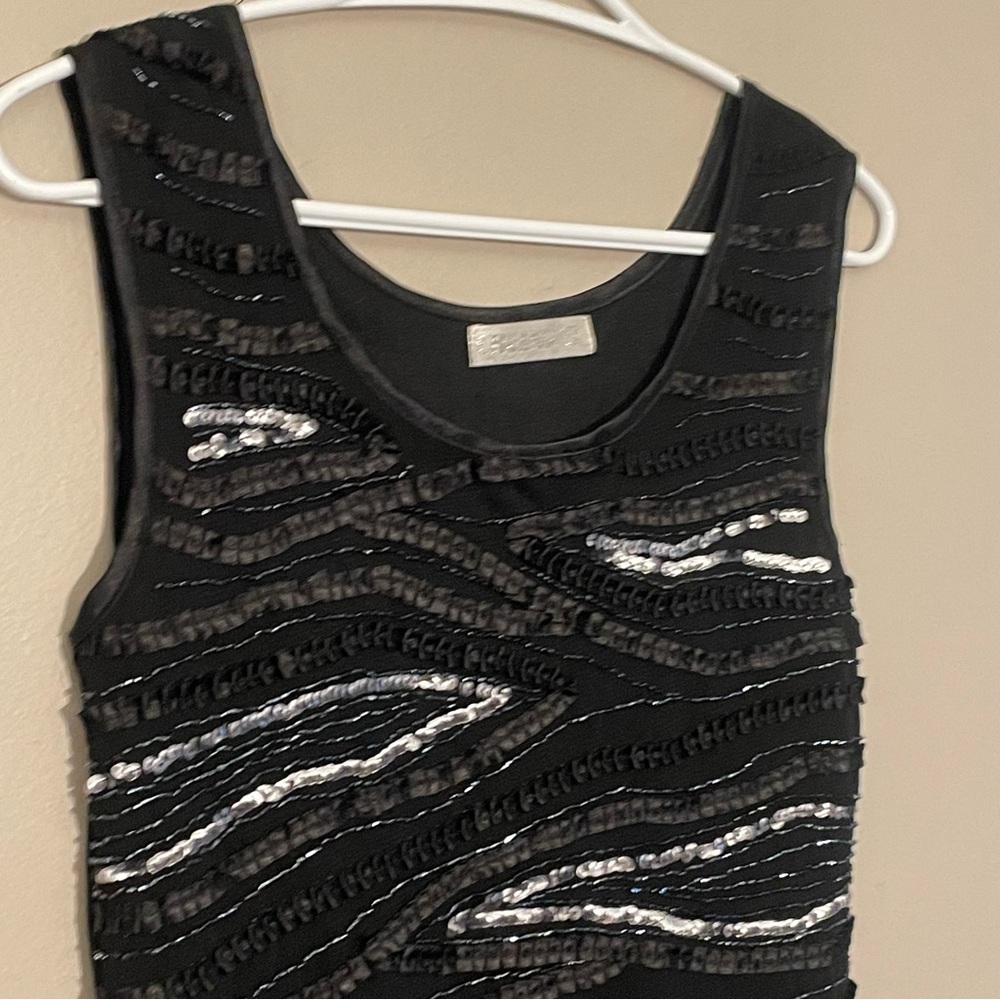 4/$20➡️ Black & Silver Beaded Sequin Patterned Mini Dress – Size Medium GUC - Picture 5 of 11